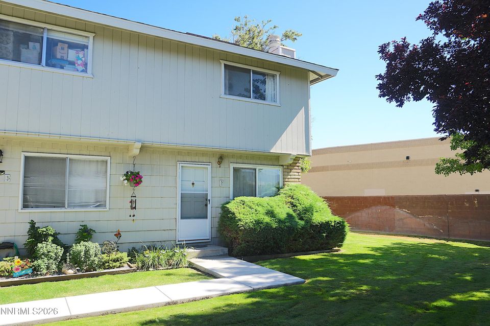 1349 El Dorado Avenue #APT F