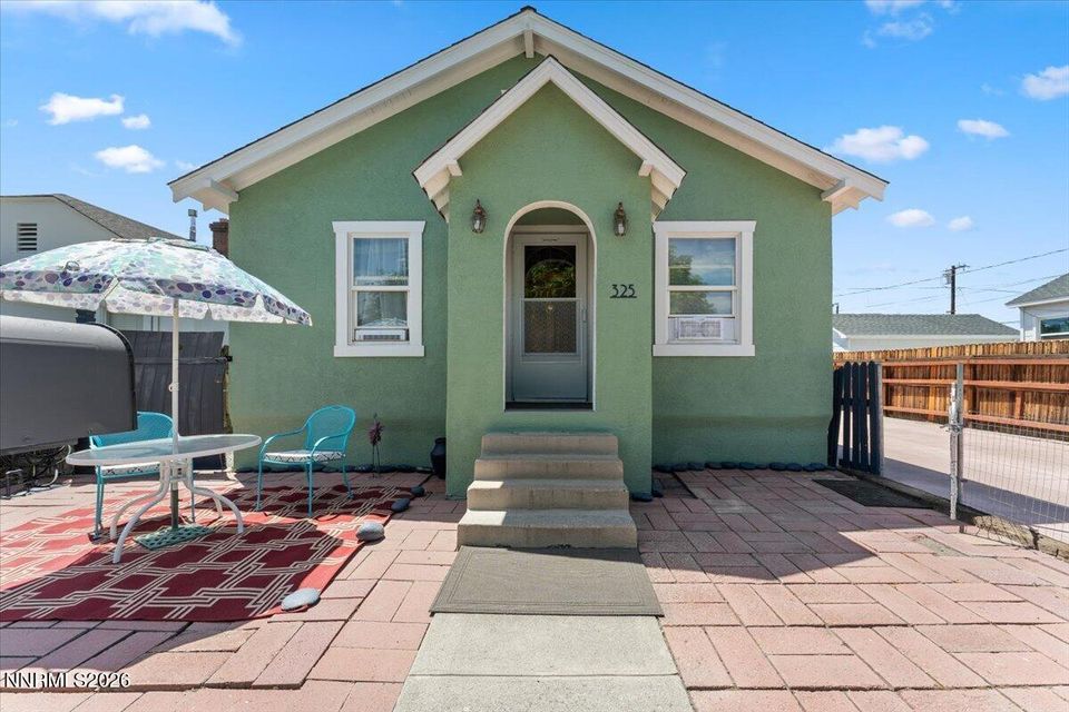 325 5th Street