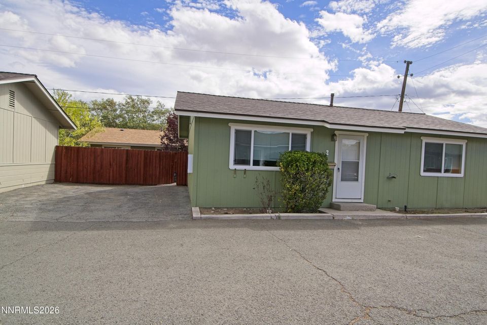 1600 E Long Street #4